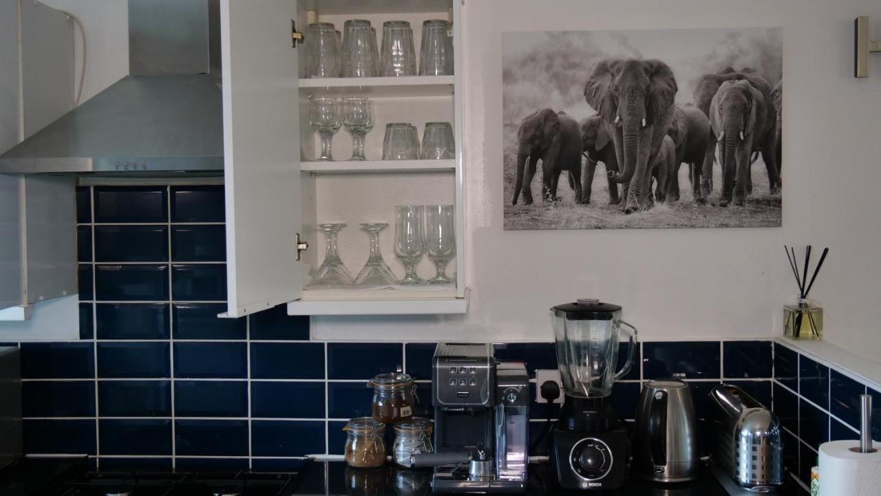 Milton Keynes Luxury Short Stay House With Wifi And Free Parking Wolverton  Luaran gambar